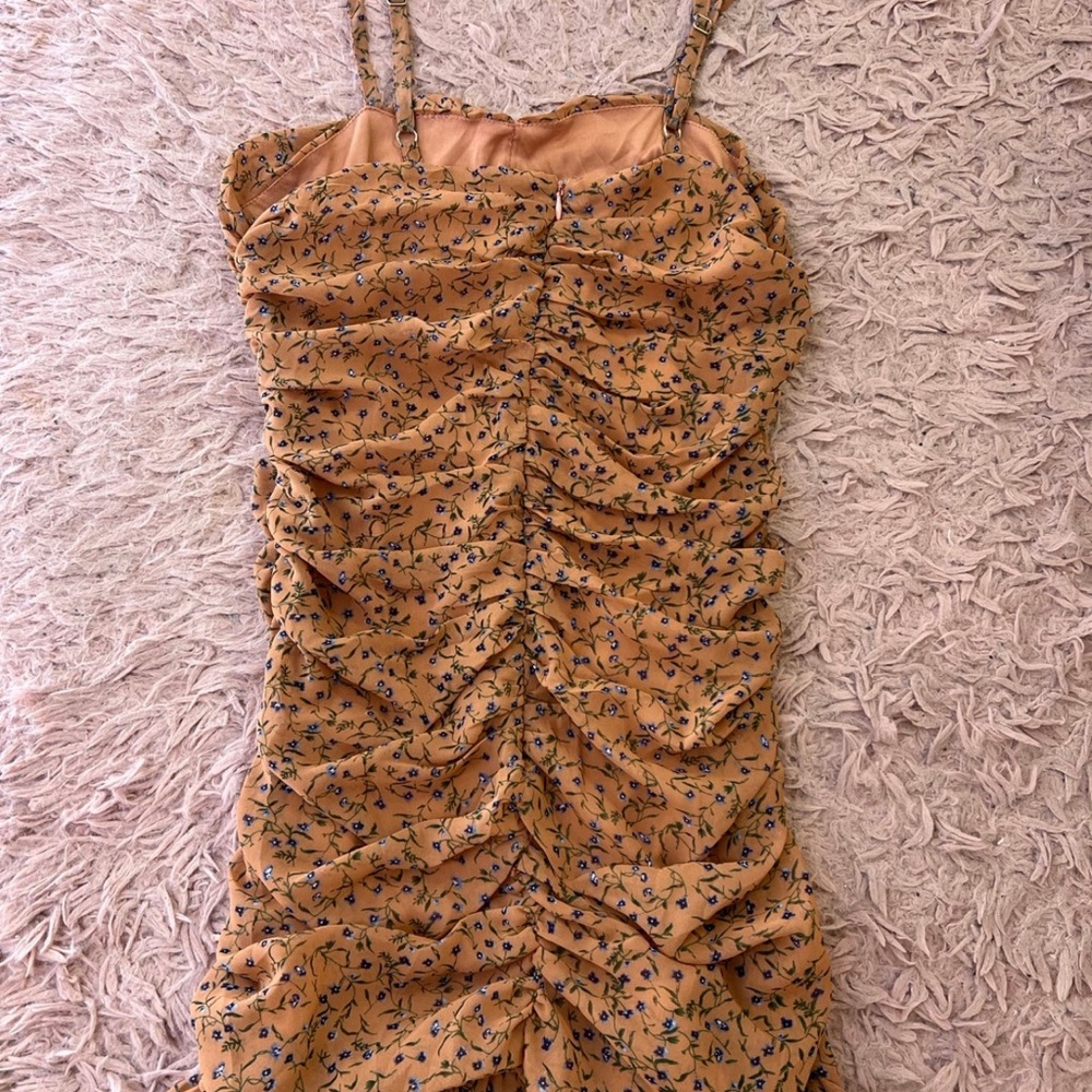 Floral dress - Picture 4 of 6